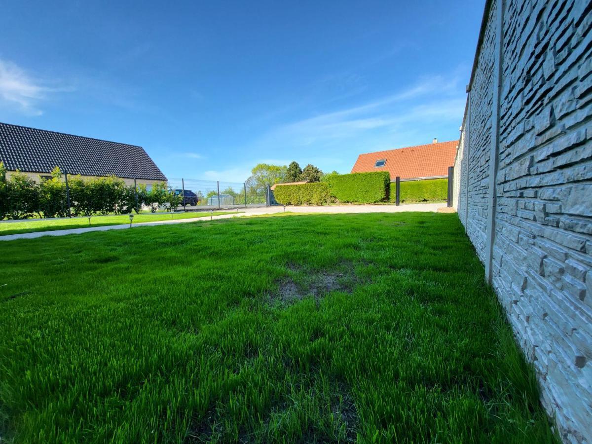 La Maison Des Vacances 8 Personnes Ghyvelde Buitenkant foto